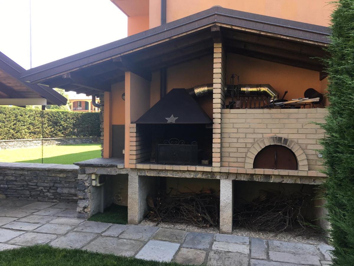 B&B Arcobaleno Longone al Segrino Exterior photo