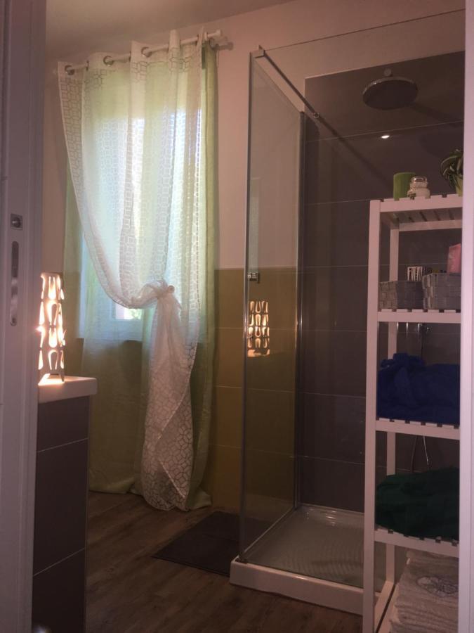B&B Arcobaleno Longone al Segrino Exterior photo