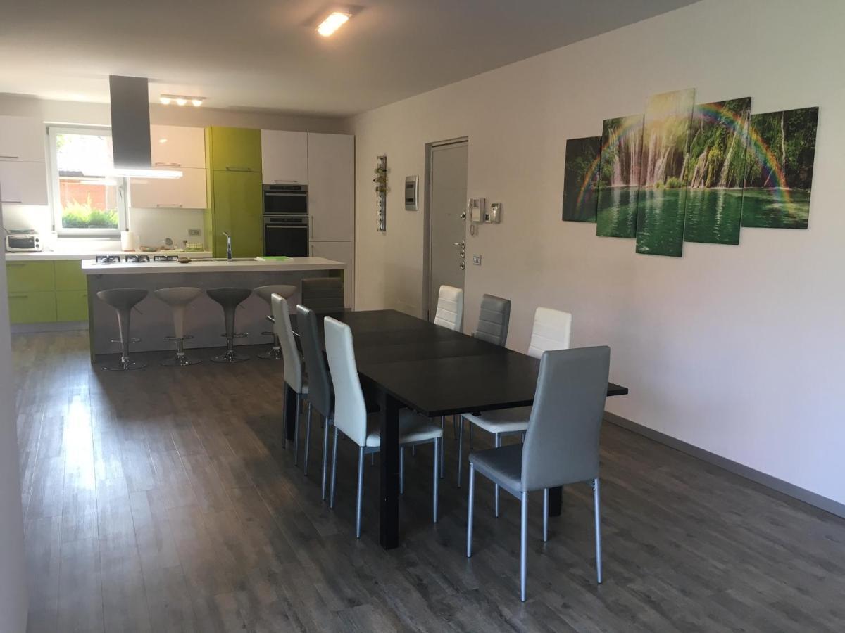 B&B Arcobaleno Longone al Segrino Exterior photo